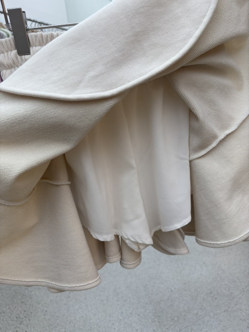 JUJU東大門實拍女士新款人氣真品推薦職業休閑熱賣時尚短裙JUJU短裙