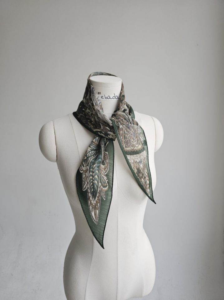 EBADA韓國直郵女士新品26春夏休閑人氣推薦圍巾披肩羊毛絲綢EBADA圍巾/披肩圖色1