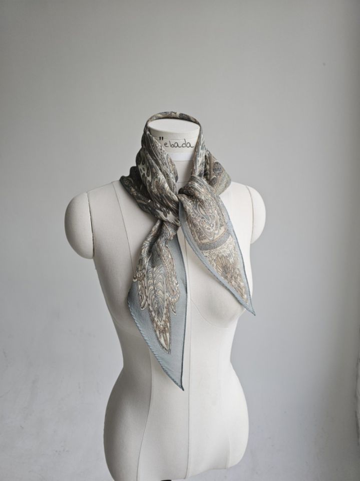 EBADA韓國直郵女士新品26春夏休閑人氣推薦圍巾披肩羊毛絲綢EBADA圍巾/披肩圖色4