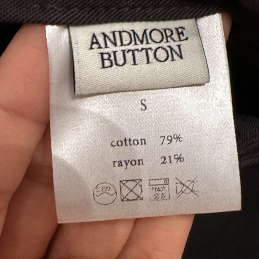 ANDMORE BUTTON東大門實拍女裝新品人氣真品熱賣推薦短褲ANDMORE BUTTON短褲