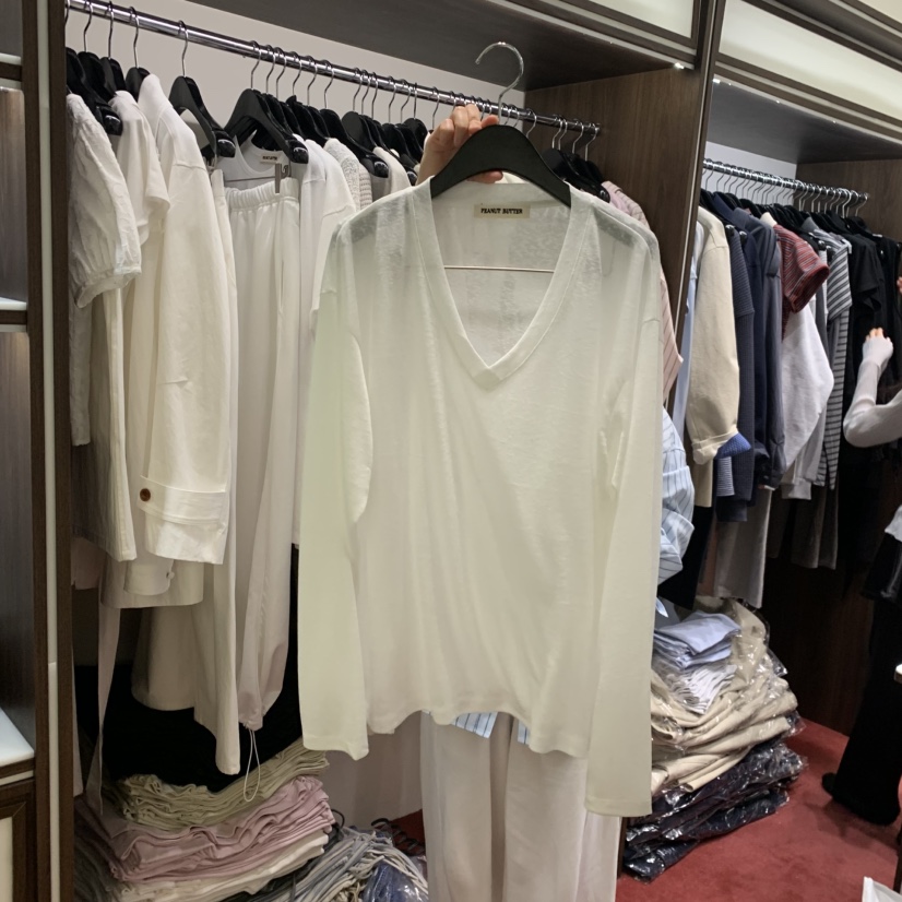 PEANUT BUTTER東大門代購女裝新款26春夏真品長袖T恤天絲PEANUT BUTTER長袖T恤圖色1