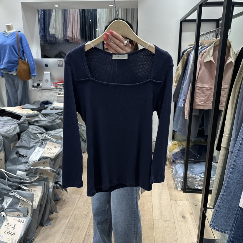 BRUNI/RICOTTA東大門實拍女裝新品人氣時尚真品推薦長袖T恤BRUNI/RICOTTA長袖T恤圖色2