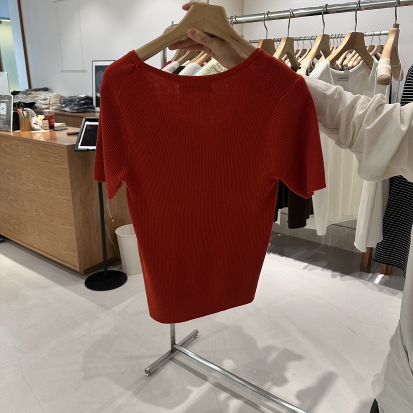 ANDMORE BUTTON東大門直郵女裝新款26春夏人氣熱賣針織衫ANDMORE BUTTON針織衫