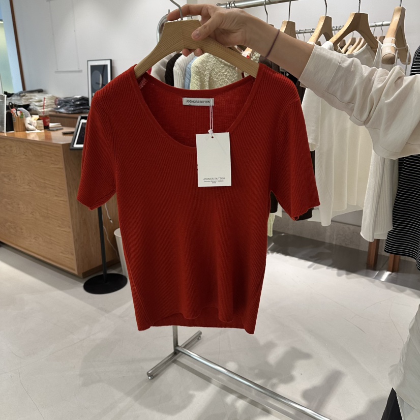 ANDMORE BUTTON東大門直郵女裝新款26春夏人氣熱賣針織衫ANDMORE BUTTON針織衫圖色3