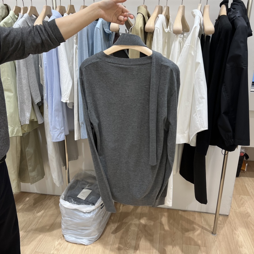 HAUS-A東大門實拍女士新品推薦時尚針織衫含脖帶圍巾開衫HAUSWOMEN針織衫