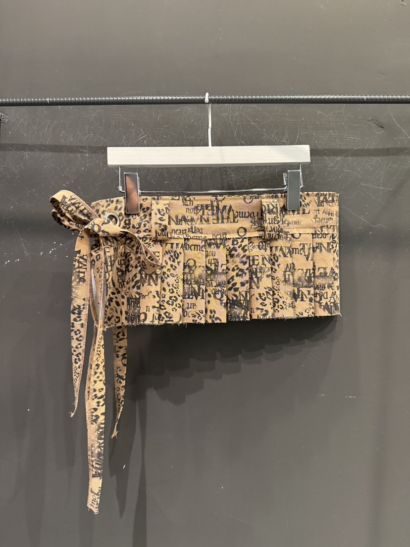 GATELESS東大門直郵女裝新品推薦真品職業人氣休閑短裙褶皺GATELESS短裙