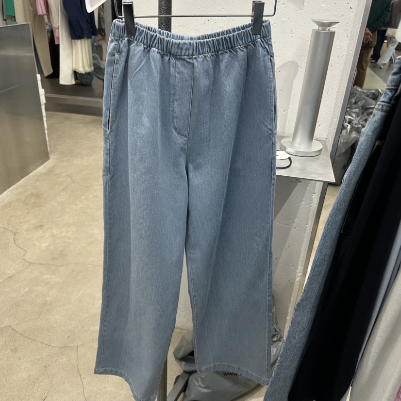 HELVETICA東大門直郵女裝新品休閑推薦職業26春季時尚牛仔褲HELVETICA牛仔褲圖色1淺色