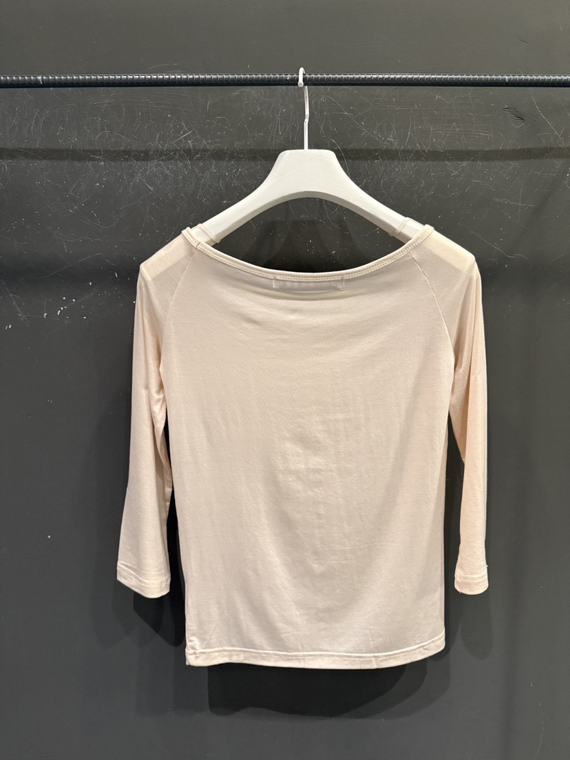 GATELESS東大門實拍女士新款26春季人氣休閑推薦長袖T恤透明GATELESS長袖T恤