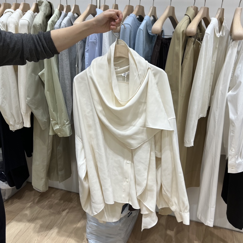 HAUS-A韓國代購女士新款職業休閑推薦26春季襯衫蕾絲衫圍巾HAUSWOMEN襯衫/蕾絲衫圖色1