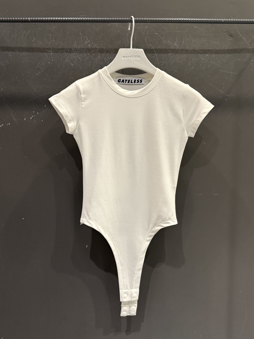 GATELESS東大門代購女裝新品時尚熱賣人氣推薦26春季職業T恤GATELESST恤圖色2