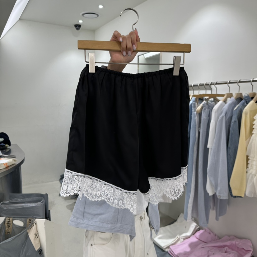 REPELLER韓國直郵女裝新款時尚26春季人氣推薦短褲蕾絲緞面REPELLER短褲