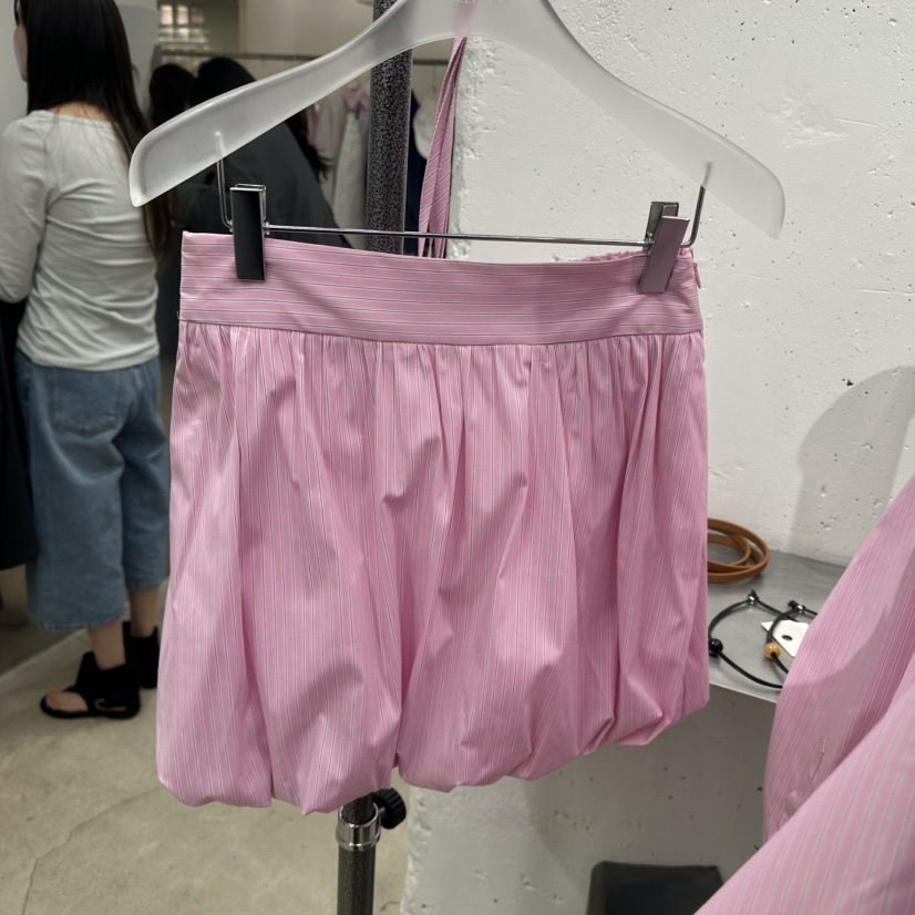 HELVETICA韓國直郵女士新品26春季休閑時尚人氣短裙不含腰帶HELVETICA短裙圖色1