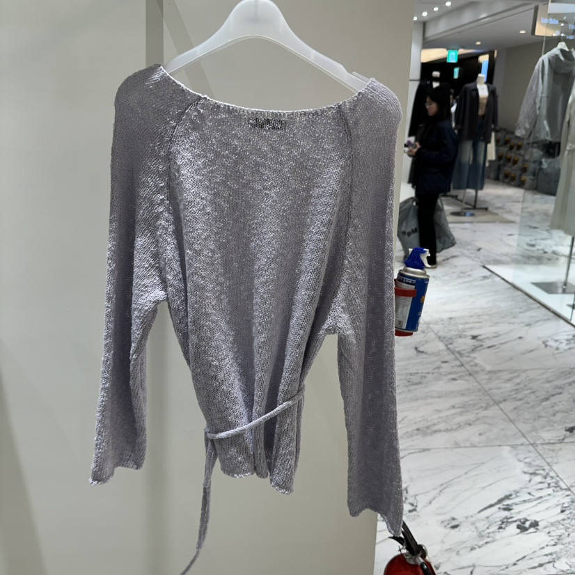 LOW MOMENT東大門代購女士新款人氣時尚針織衫含腰繩船領LOW MOMENT針織衫