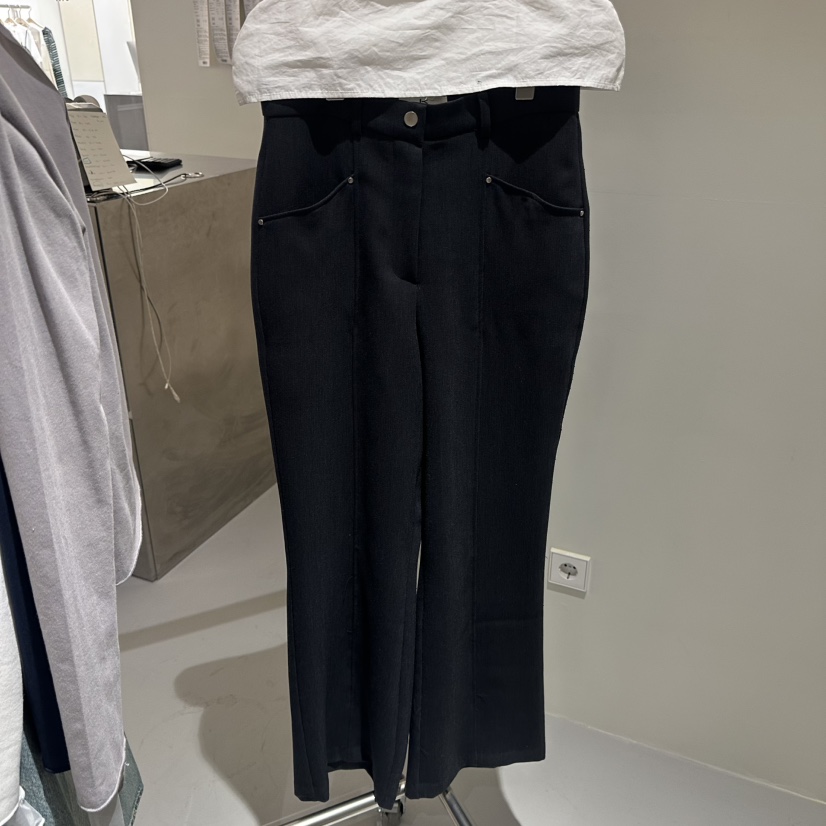 LOVE YOU SO MUCH/MORE THAN YESTERDAY東大門直郵女士新款熱賣休閑褲LYSM/MORE THAN YESTERDAY休閑褲圖色1墨色