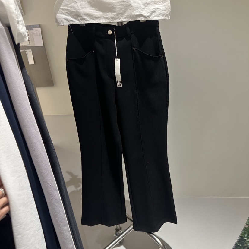 LOVE YOU SO MUCH/MORE THAN YESTERDAY東大門直郵女士新款熱賣休閑褲LYSM/MORE THAN YESTERDAY休閑褲圖色2黑色