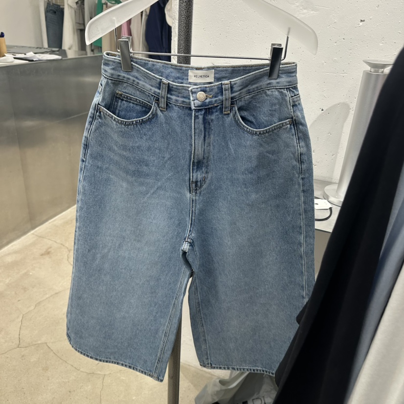 HELVETICA東大門代購女士新款26春季熱賣職業人氣休閑短褲HELVETICA短褲圖色1