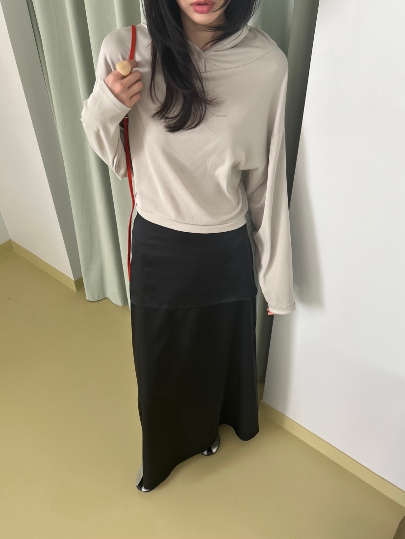 ME MO東大門直郵女士新品人氣職業26春夏熱賣長袖T恤連帽衫ME MO長袖T恤