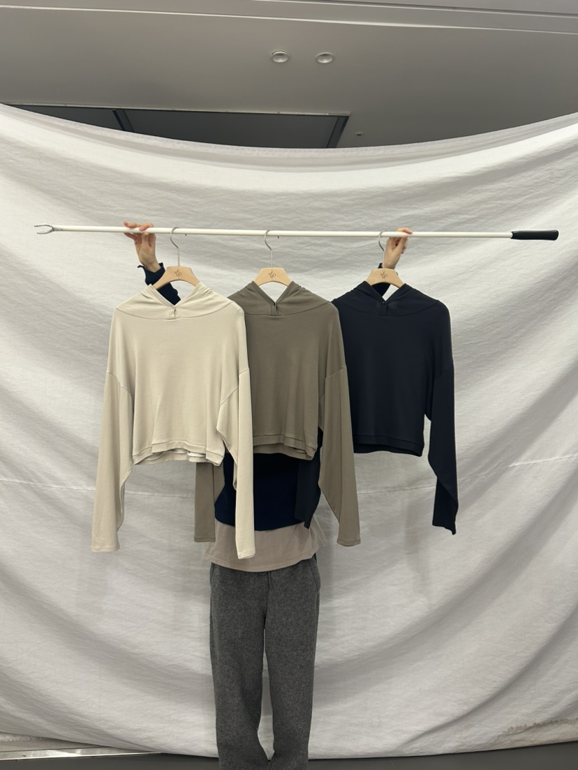 ME MO東大門直郵女士新品人氣職業26春夏熱賣長袖T恤連帽衫ME MO長袖T恤