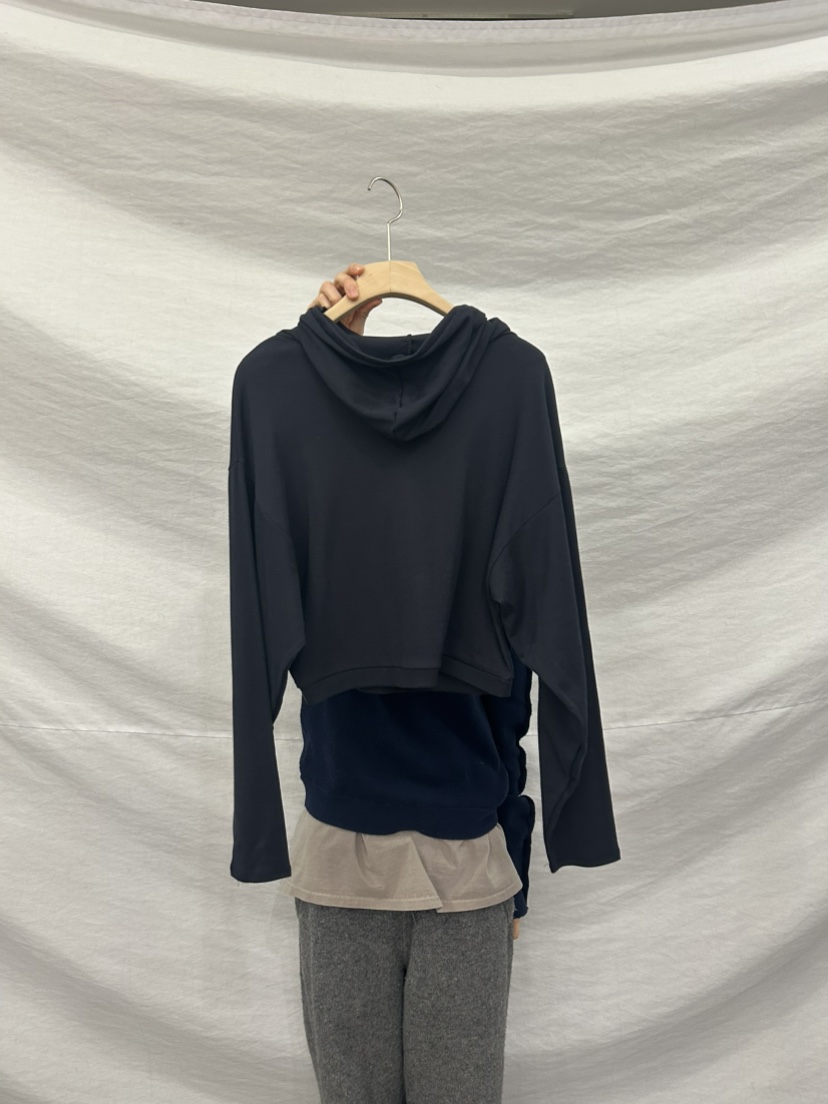 ME MO東大門直郵女士新品人氣職業26春夏熱賣長袖T恤連帽衫ME MO長袖T恤