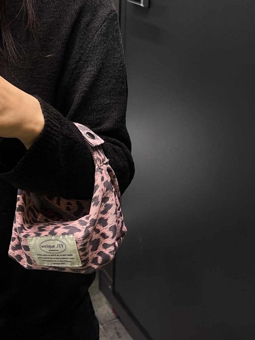 EDDY韓國代購女裝新品休閑時尚人氣熱賣真品職業推薦手提包EDDY手提包