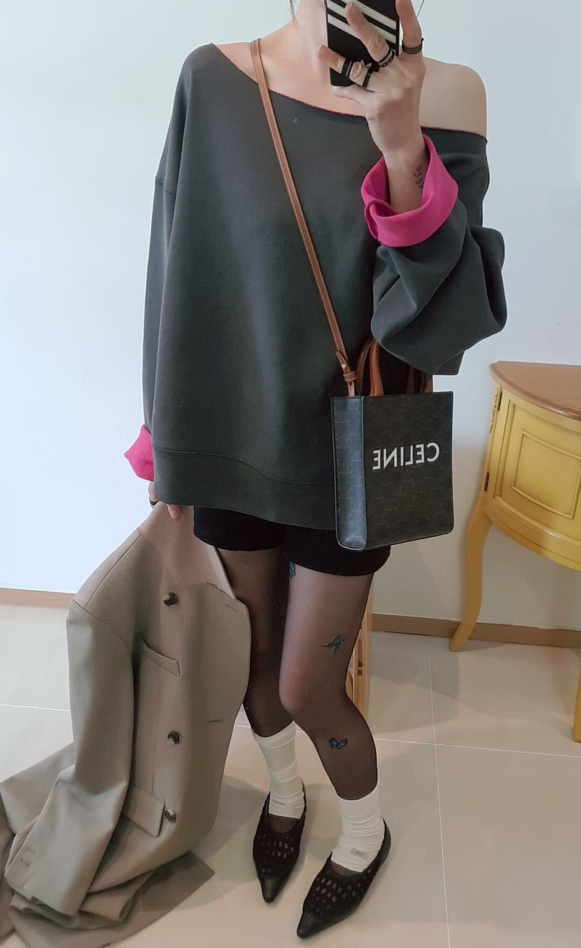 GENTLE B/LOVENTINA韓國代購女裝新品26春夏熱賣職業衛衣GENTLE B/LOVENTINA衛衣