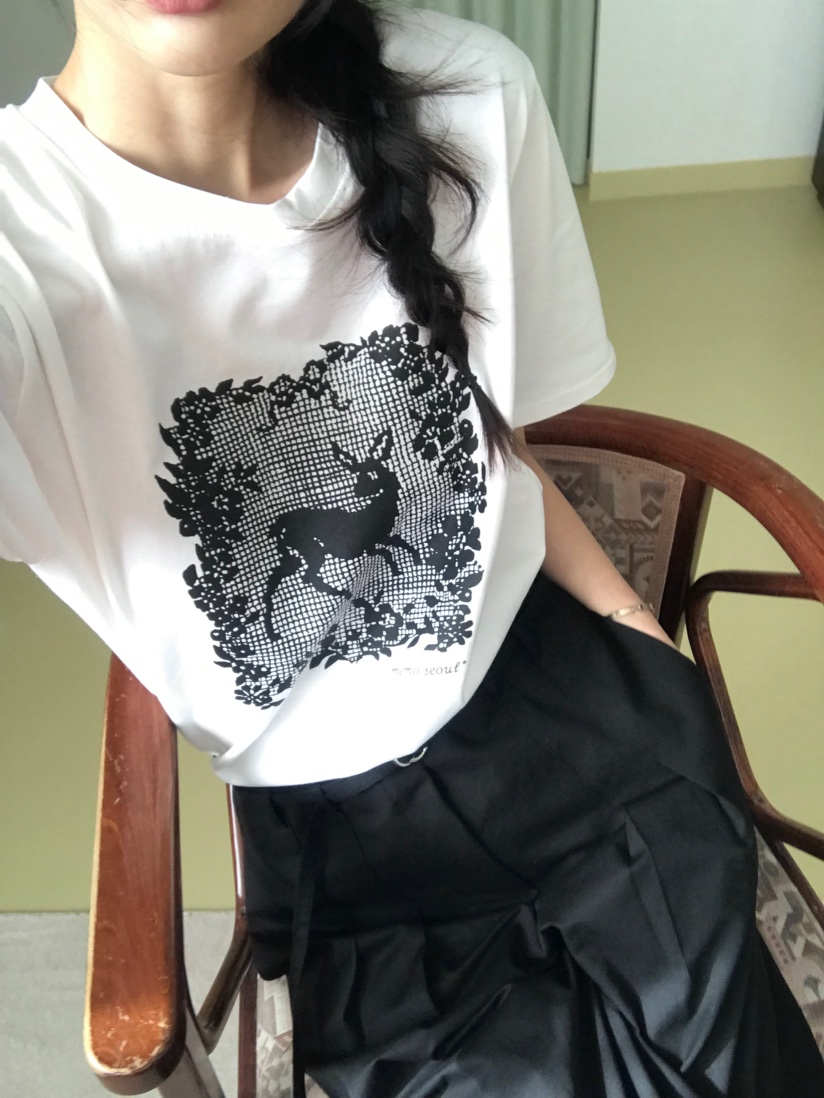 ME MO韓國直郵女裝新款時尚人氣真品推薦熱賣休閑職業T恤ME MOT恤