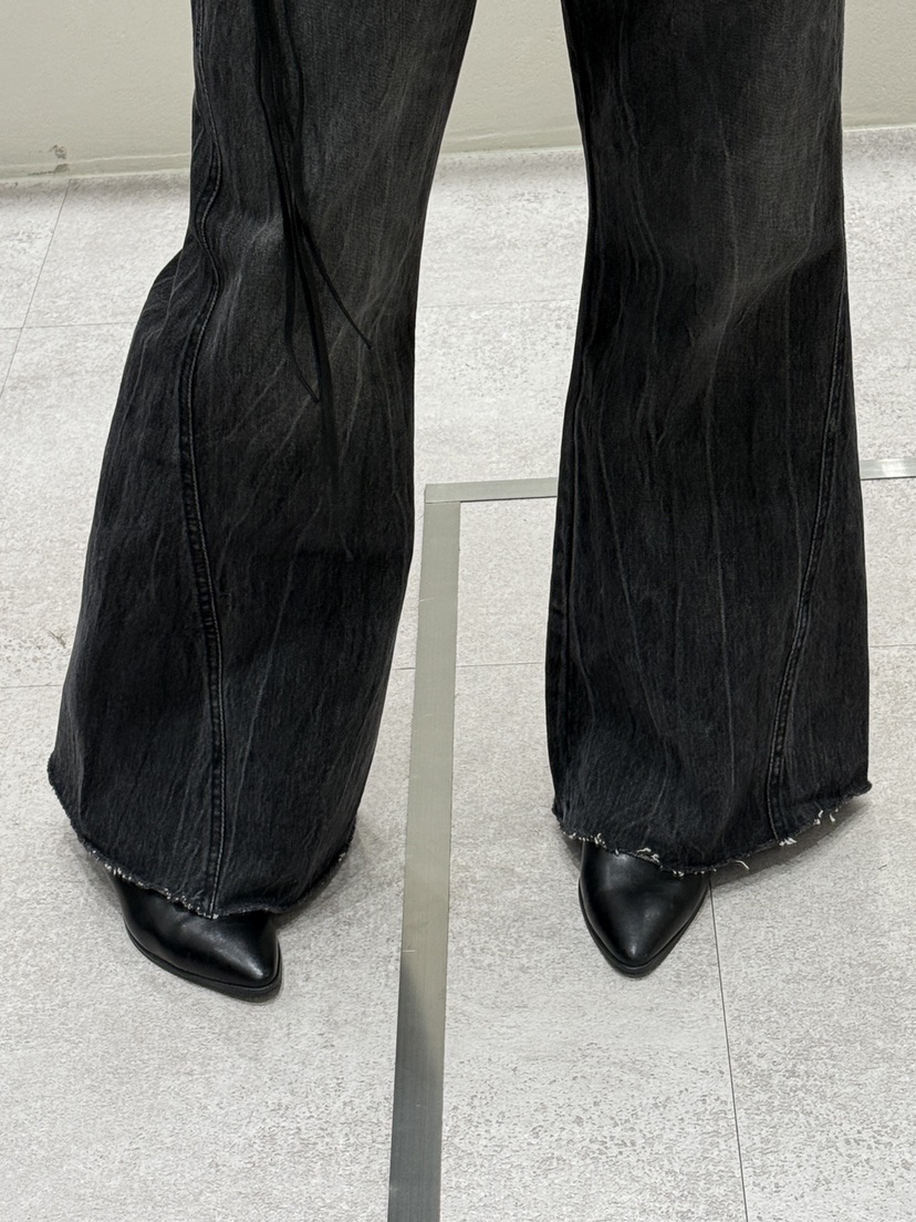 SHIRRING東大門實拍女士新品時尚推薦真品人氣休閑牛仔褲SHIRRING牛仔褲