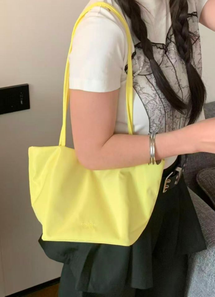 TROUVAILLE東大門直郵女裝新款休閑職業人氣時尚單肩斜跨包TROUVAILLE單肩/斜跨包圖色4