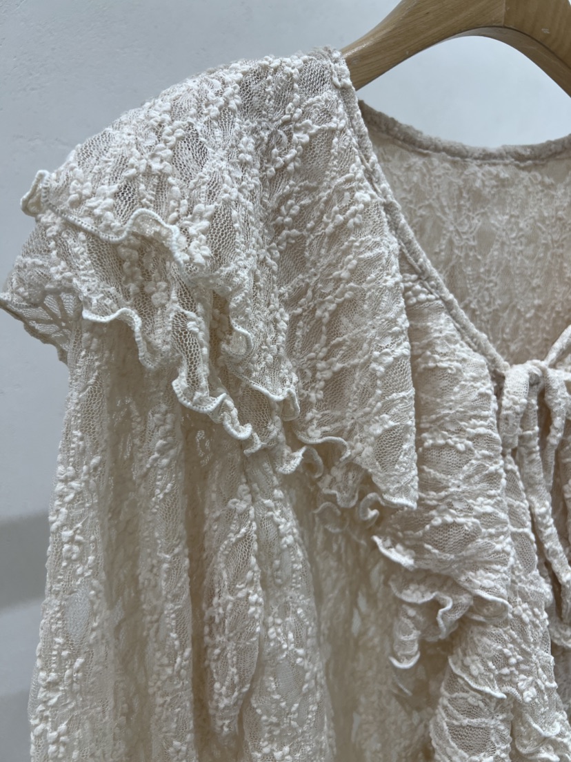 SHIRRING東大門實拍女裝新款真品人氣熱賣時尚襯衫蕾絲衫SHIRRING襯衫/蕾絲衫