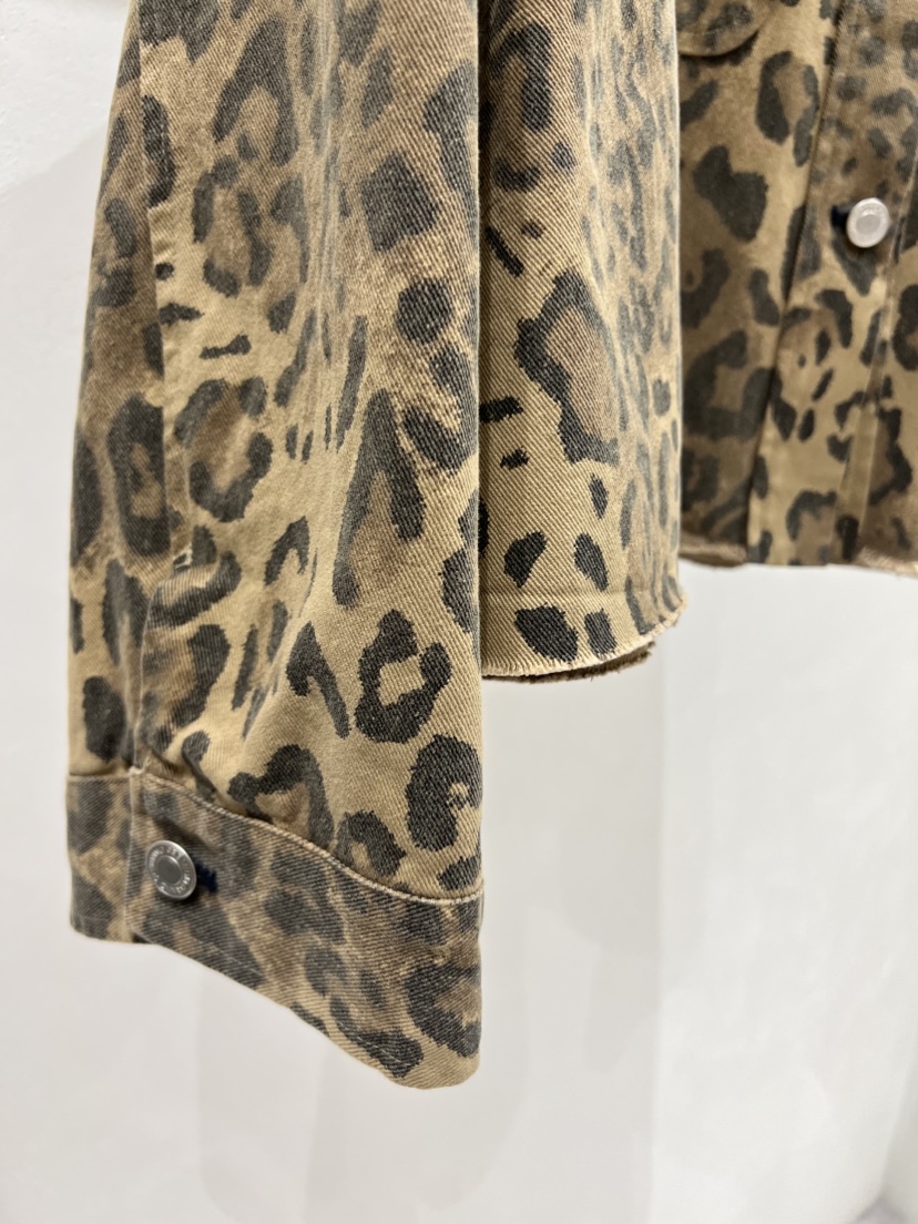 SHIRRING韓國直郵女裝新款推薦熱賣人氣真品26春夏時尚夾克SHIRRING夾克