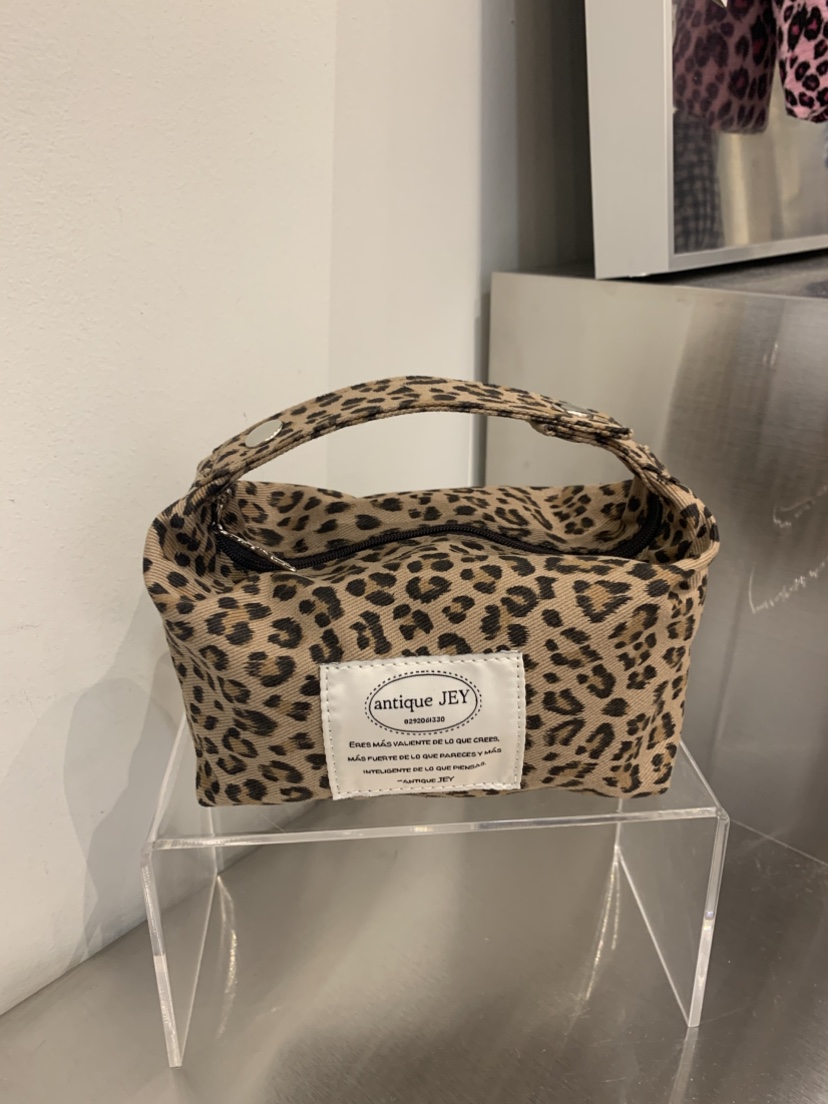 EDDY東大門直郵女裝新品職業推薦時尚人氣熱賣休閑手提包EDDY手提包圖色4