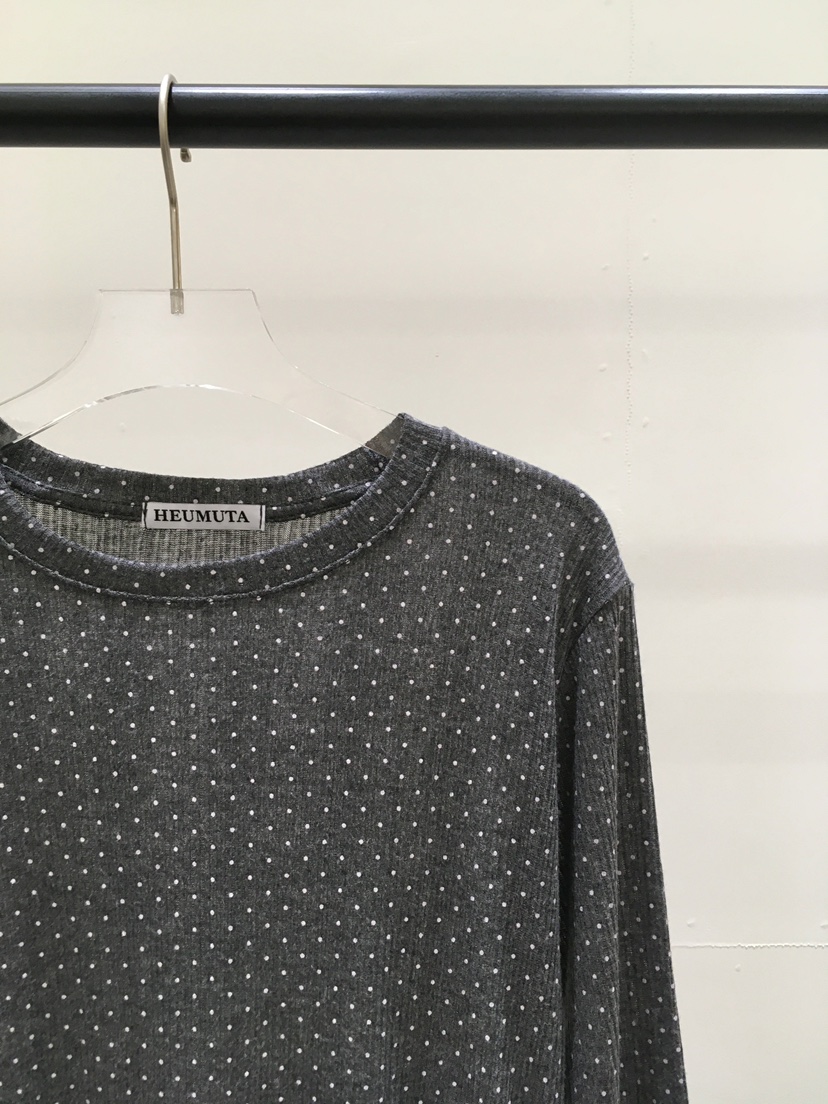 HEUMUTA東大門代購女裝新款26春夏時尚職業休閑熱賣人氣T恤HEUMUTAT恤