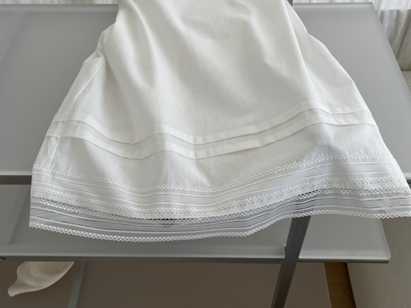 OP PER東大門實拍女士新款職業26春夏半身裙中短裙蕾絲褶裥OPPER-simplebeige半身裙/中短裙