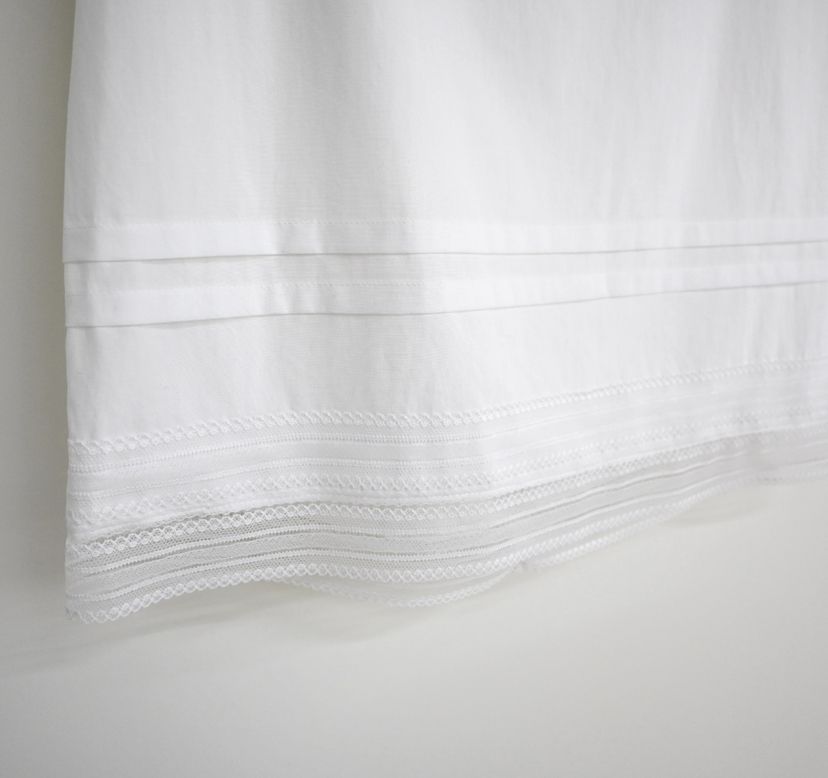 OP PER東大門實拍女士新款職業26春夏半身裙中短裙蕾絲褶裥OPPER-simplebeige半身裙/中短裙