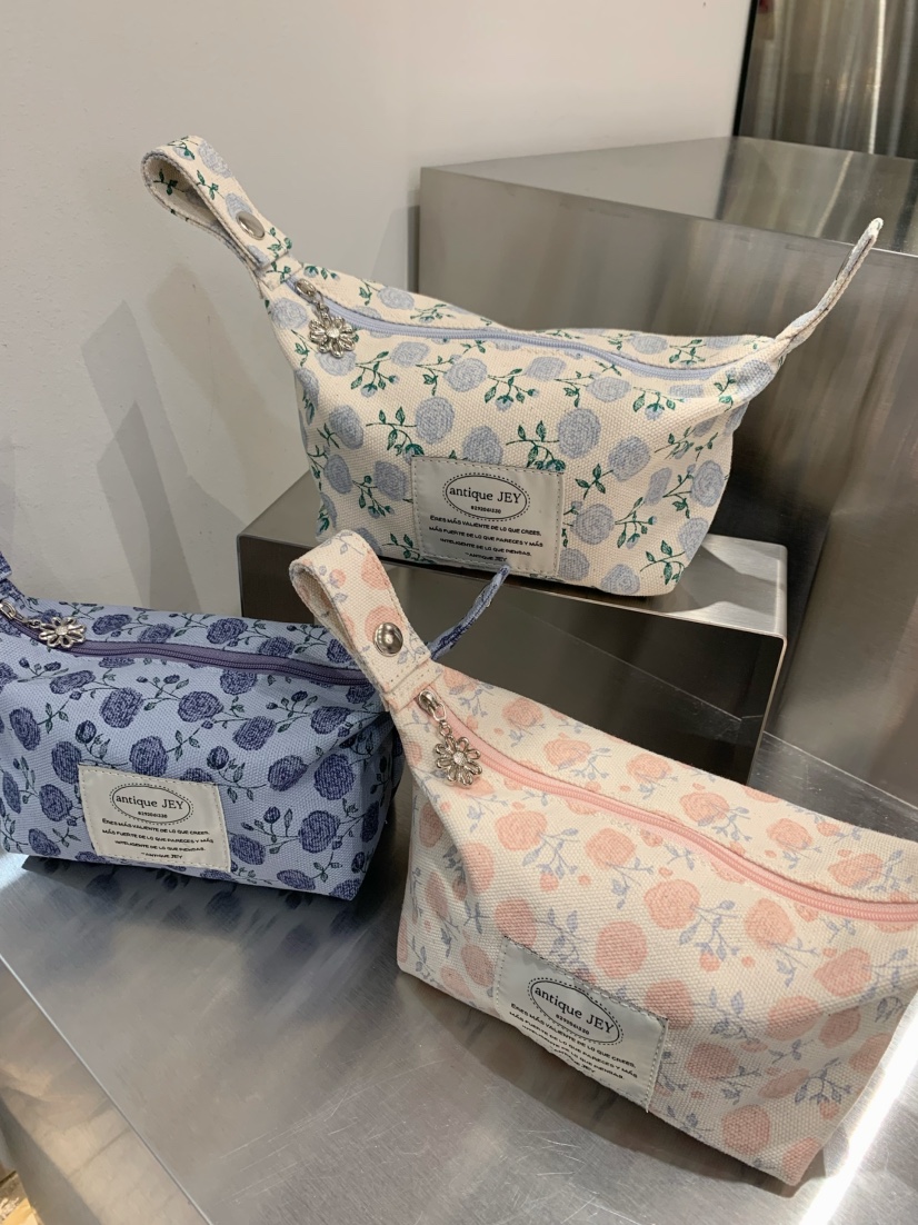 EDDY東大門實拍女裝新款熱賣休閑26春夏職業推薦人氣手提包EDDY手提包