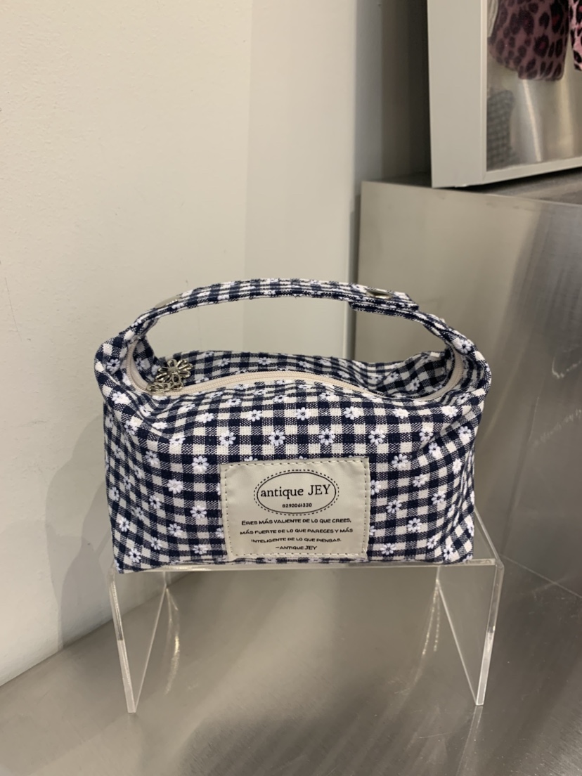 EDDY韓國直郵女士新款人氣時尚推薦休閑26春夏手提包花朵EDDY手提包圖色2