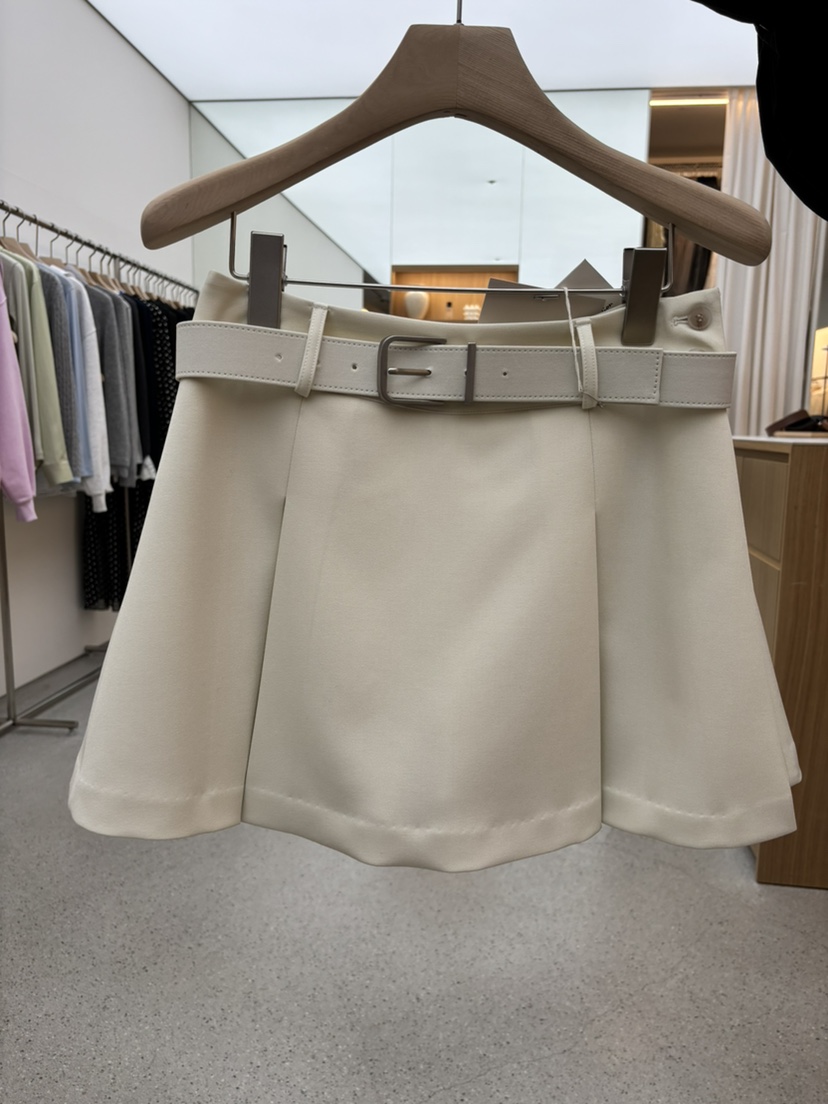 JUJU東大門實拍女士新款休閑人氣職業26春夏短裙不含腰帶JUJU短裙圖色1