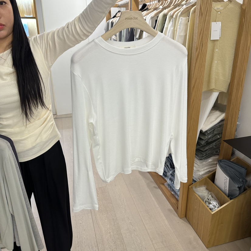 ROUNDER東大門實拍女裝新品時尚推薦休閑26春夏人氣長袖T恤ROUNDER長袖T恤圖色1