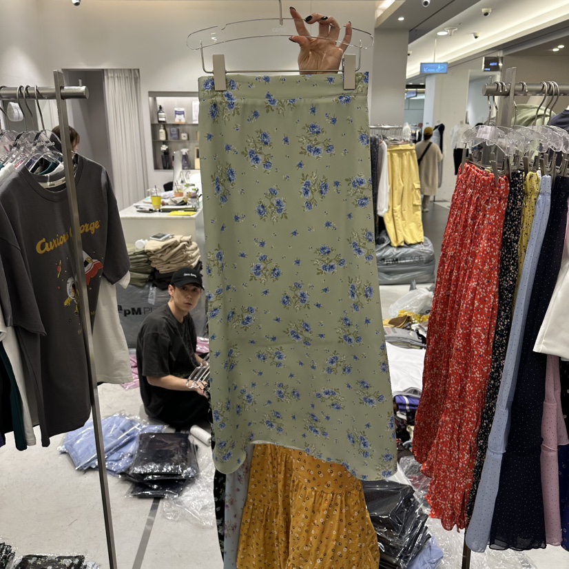 COMBO東大門直郵女士新品時尚真品熱賣休閑職業推薦26春夏長裙COM_BO長裙圖色3