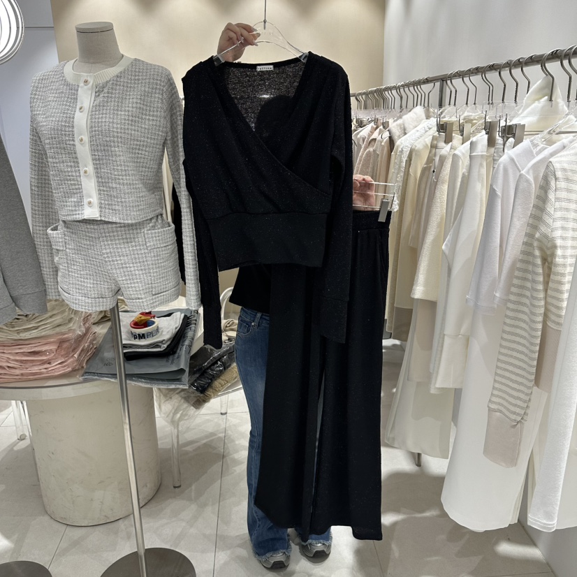 LAFFINE-P韓國代購女士新款真品職業時尚人氣推薦套裝套裝LAFFINE-P套裝圖色3黑色