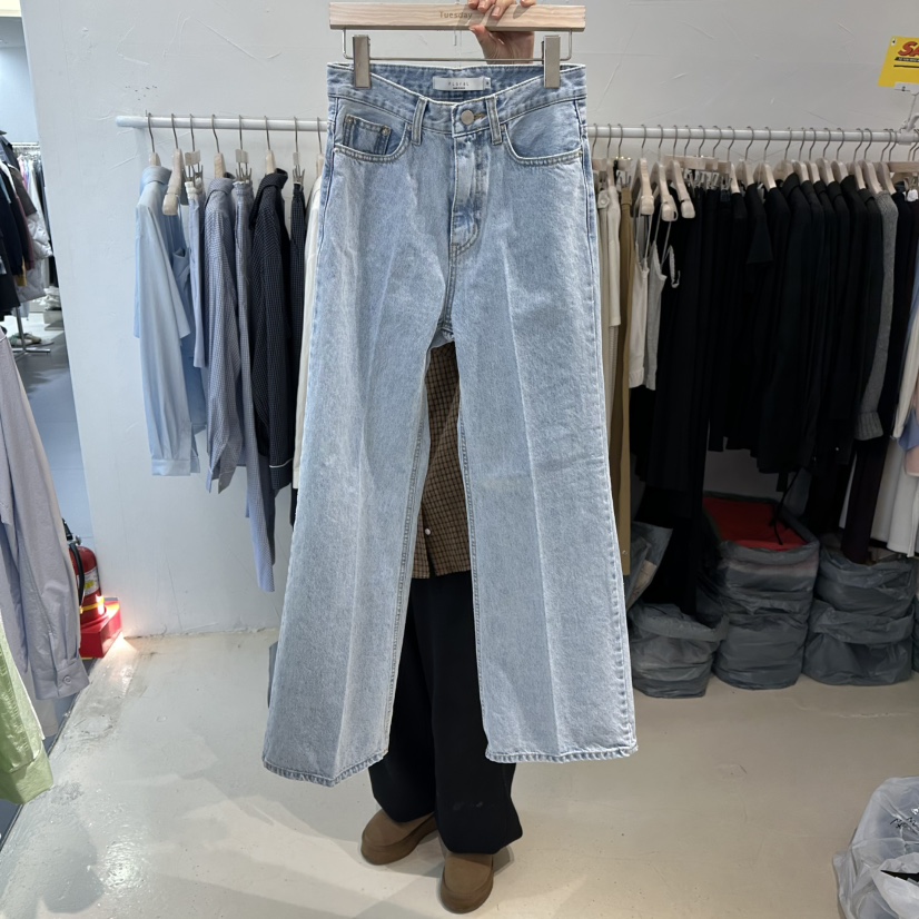 FLORAL韓國直郵女裝新品人氣職業時尚推薦熱賣真品牛仔褲FLORAL牛仔褲圖色1