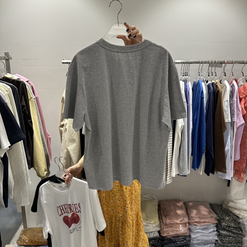 COMBO東大門直郵女士新款時尚人氣真品熱賣職業休閑26春夏T恤COM_BOT恤