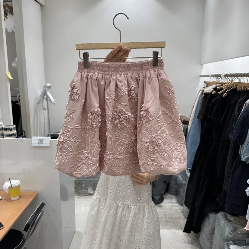 XPARTY韓國直郵女裝新品推薦真品人氣時尚熱賣26春夏短裙刺繡XPARTY短裙圖色1