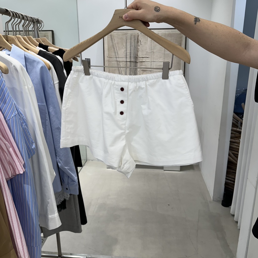 HONG.U東大門直郵女裝新品真品人氣職業熱賣休閑推薦短褲HONG.U短褲圖色2