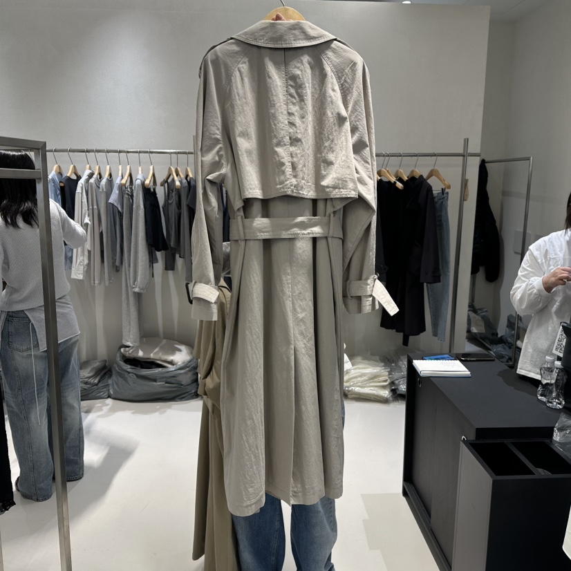 OVU東大門直郵女裝新品熱賣職業休閑推薦時尚長款風衣含腰帶OVU長款風衣