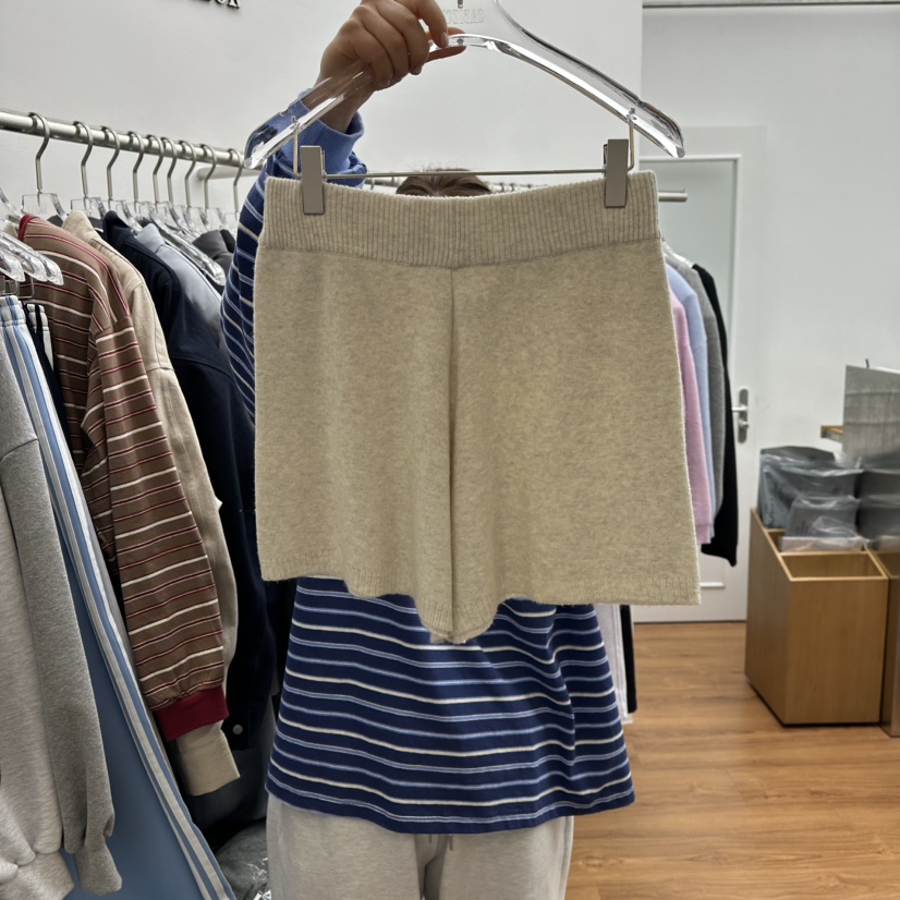 GABIZON東大門直郵女裝新款人氣真品職業時尚短褲針織褲柔軟GABIZON短褲