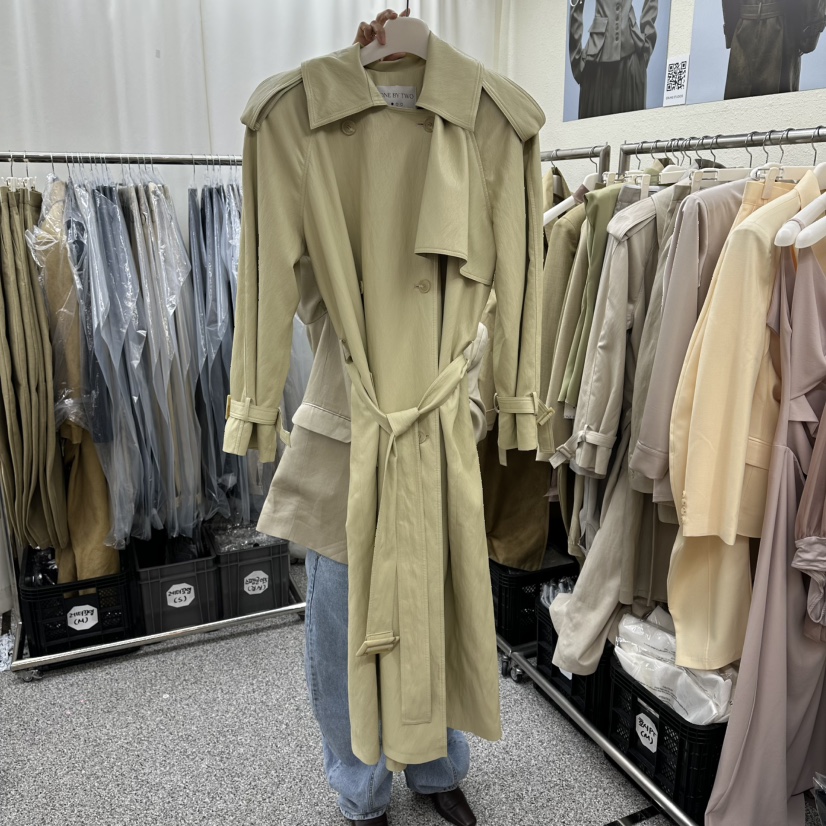 ONEBYTWO東大門實拍女裝新品時尚熱賣推薦休閑真品長款風衣ONE BY TWO長款風衣圖色1