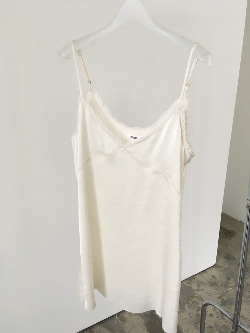 AUBE東大門直郵女士新款人氣職業真品休閑時尚連衣裙褶皺AUBE連衣裙