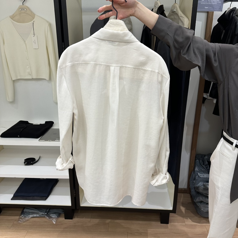 MUYBIEN韓國直郵女裝新款時尚休閑推薦熱賣襯衫蕾絲衫假兩件MUYBIEN襯衫/蕾絲衫