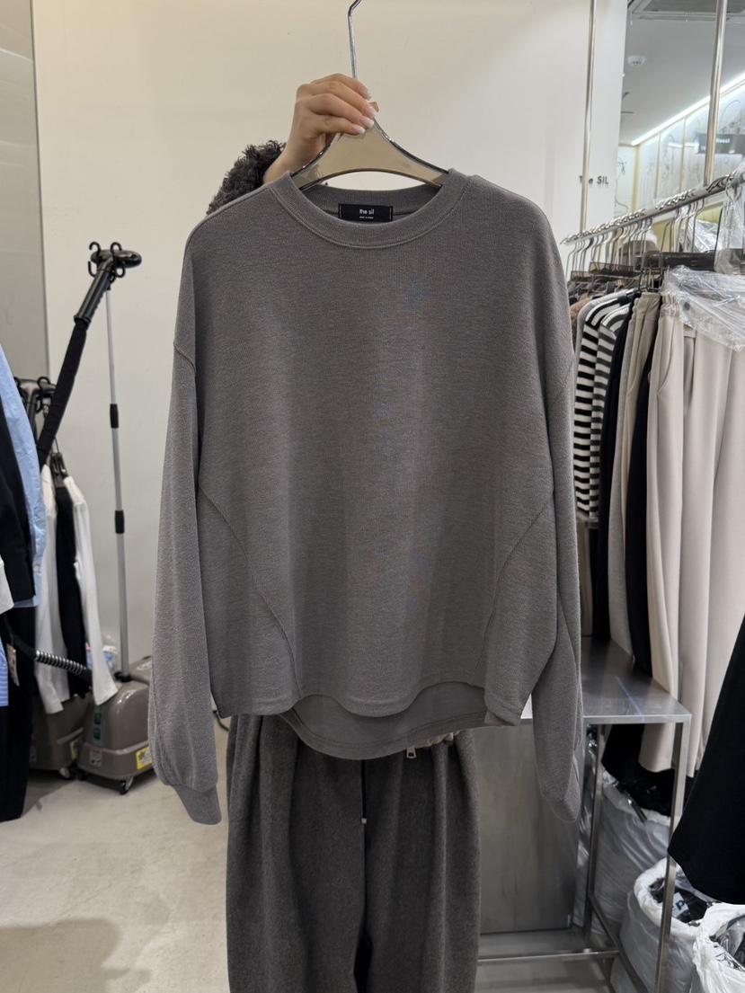 THE SIL東大門實拍女裝新款真品熱賣時尚26春夏職業長袖T恤THE SIL/1 2ILLY長袖T恤圖色1